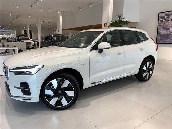 VOLVO XC60 2.0 T8 RECHARGE ULTRA AWD GEARTRONIC